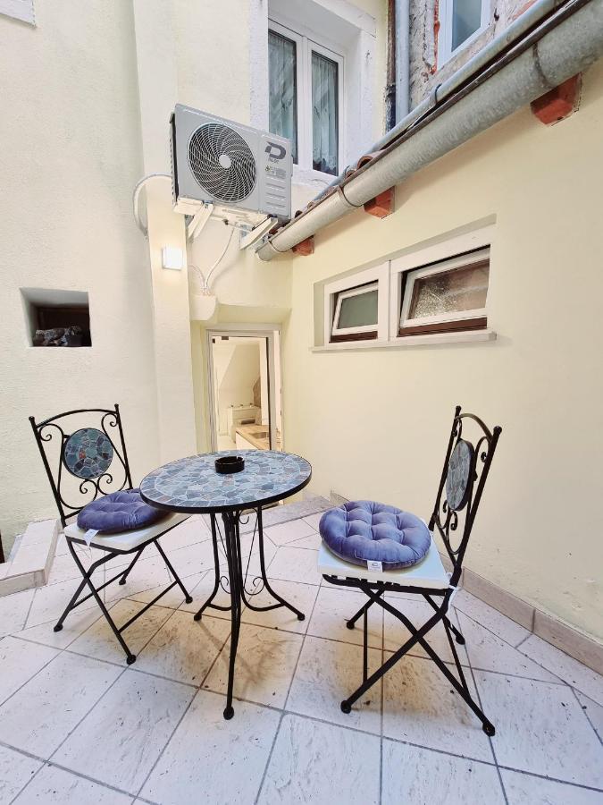 AS Deluxe Apartments Piran Buitenkant foto